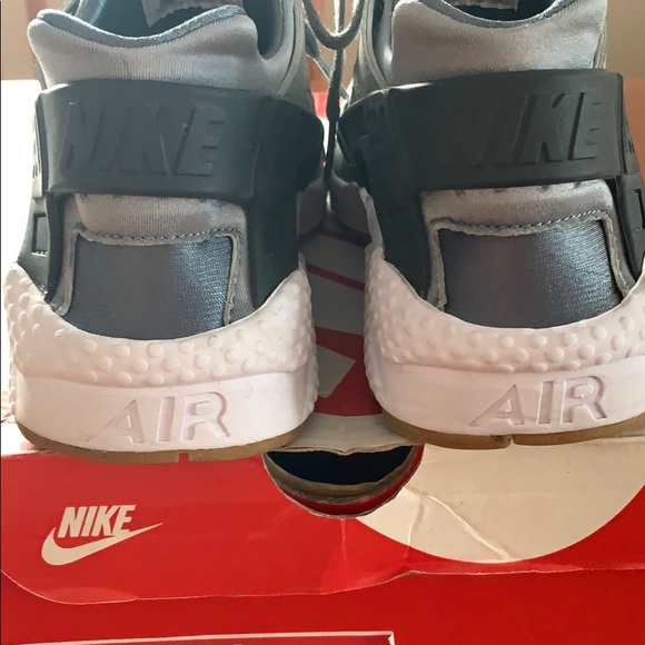 Nike Air Huarache - Picture 5 of 10